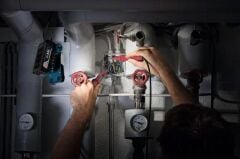 Bosch Professional GLI VariLED El Lambası (Akü ve Şarj Cihazı Dahil Değildir) - 0601443400